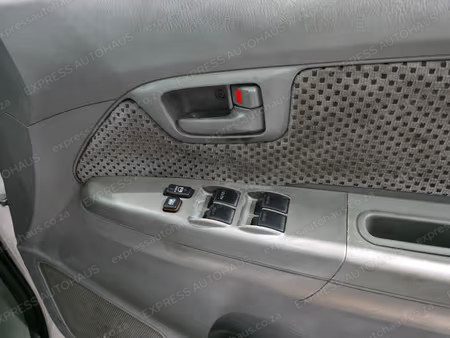2008 Toyota Hilux 2.7 VVTi Raider Raised Body Double-Cab photo 9