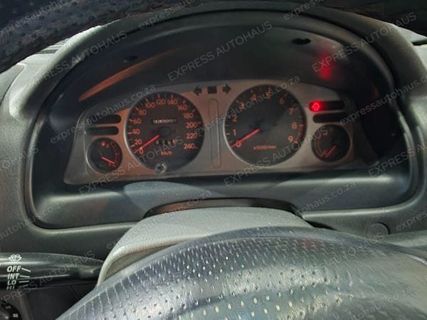 2001 Toyota Corolla RXi photo 12
