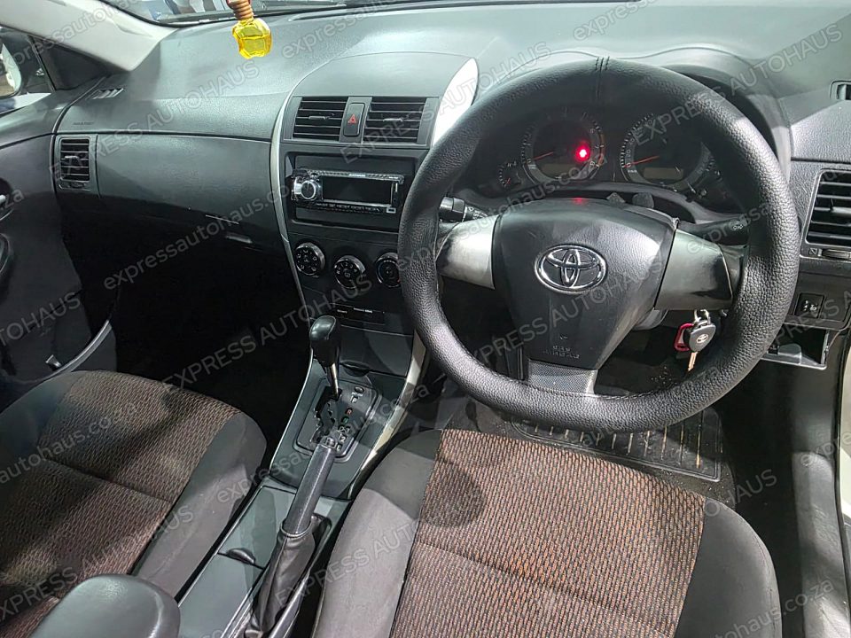 2018 Toyota Corolla Quest 1.6 Auto photo 8