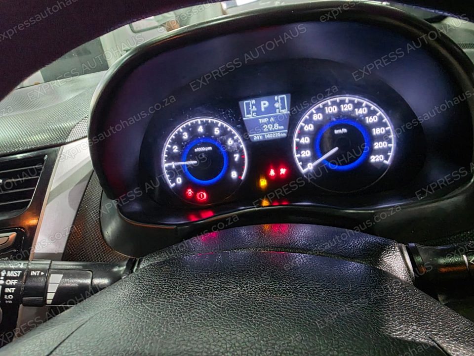 2016 Hyundai Accent 1.6 Fluid Auto 5-dr photo 10