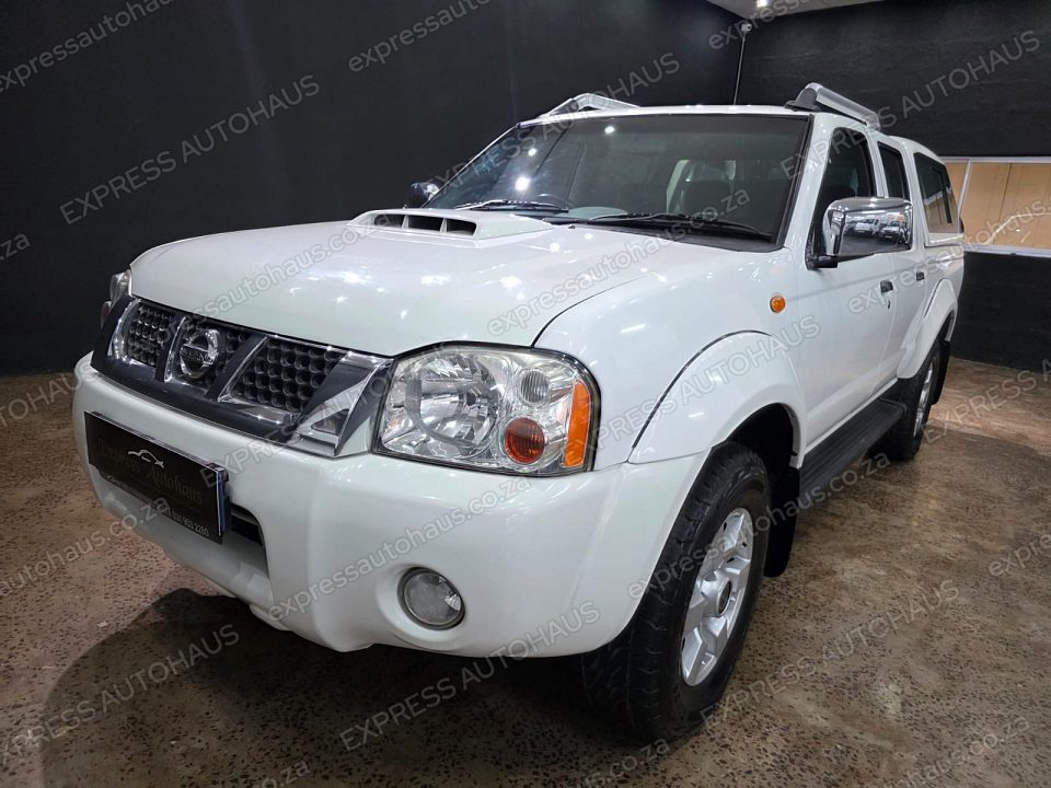 2021 Nissan NP300 2.5 TDi 4x4 Double-Cab