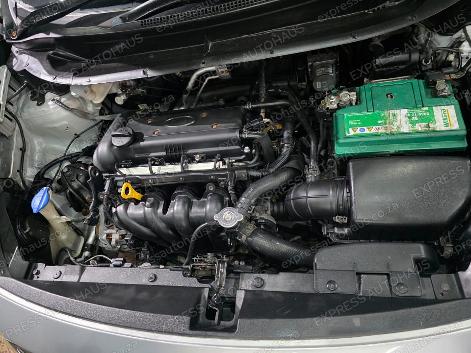 2012 Kia Rio 1.4 Tec 5-dr photo 12