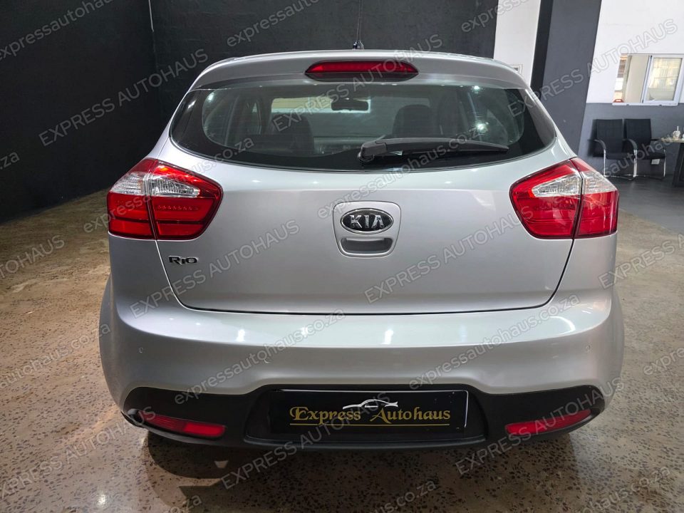 2012 Kia Rio 1.4 Tec 5-dr photo 6