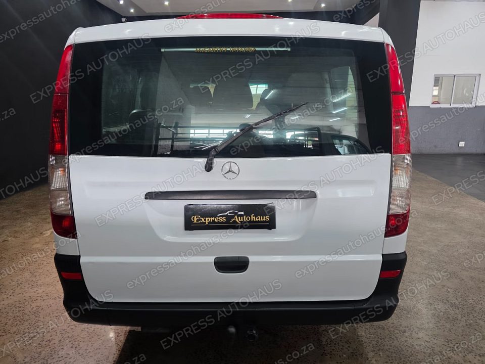 2005 Mercedes-Benz Vito 115 CDI 2.2 Crew Bus photo 8