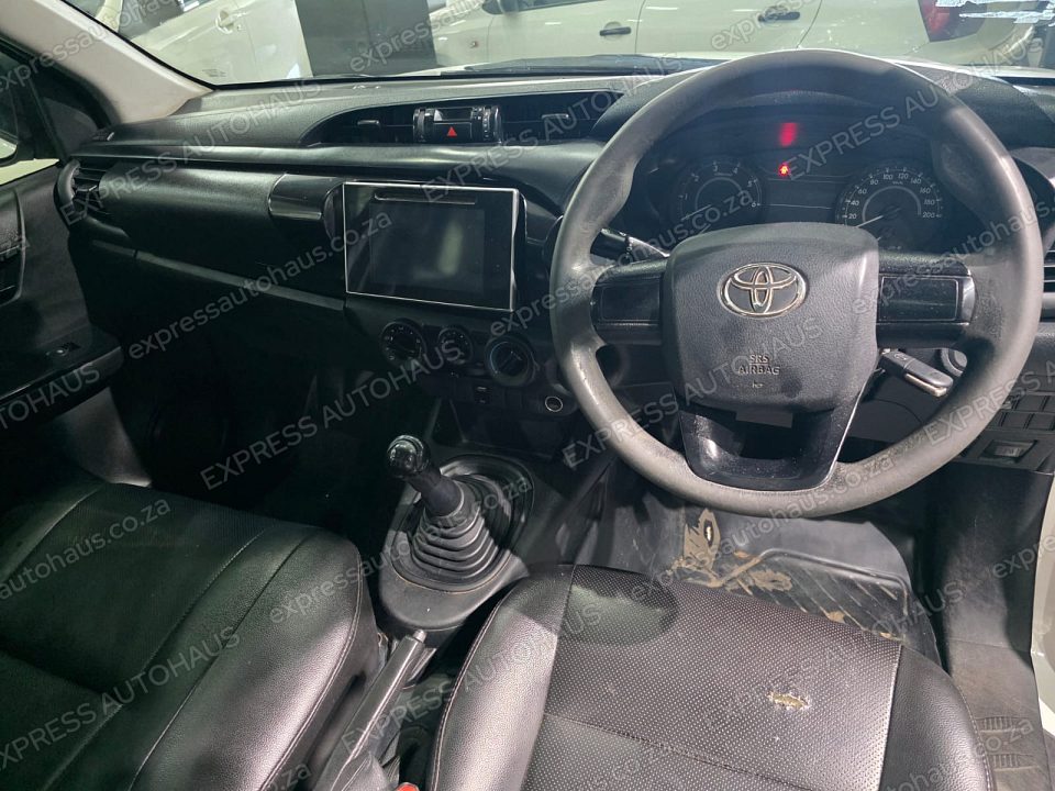 2016 Toyota Hilux 2.4 GD Single-Cab photo 41