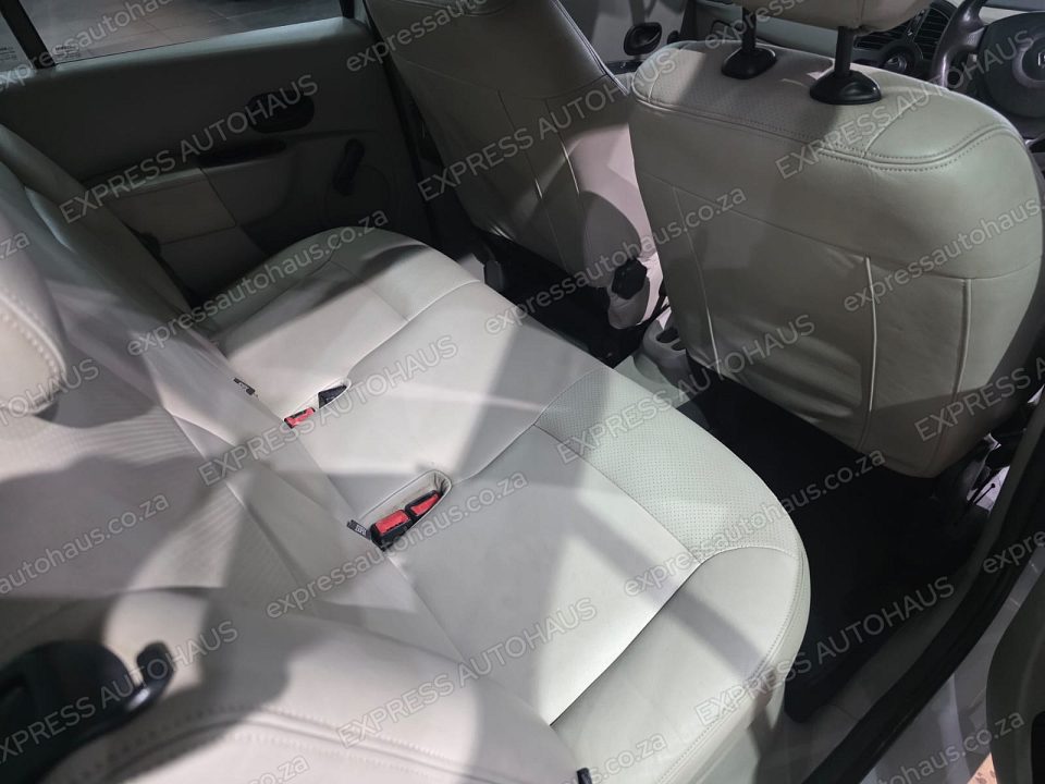 2008 Renault Modus 1.4 Dynamique Collection photo 8