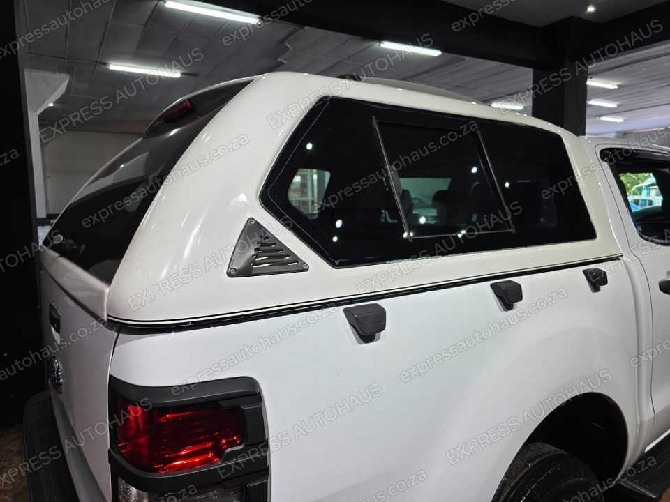 2017 Ford Ranger 2.2 TDCi XL Auto Double-Cab photo 6