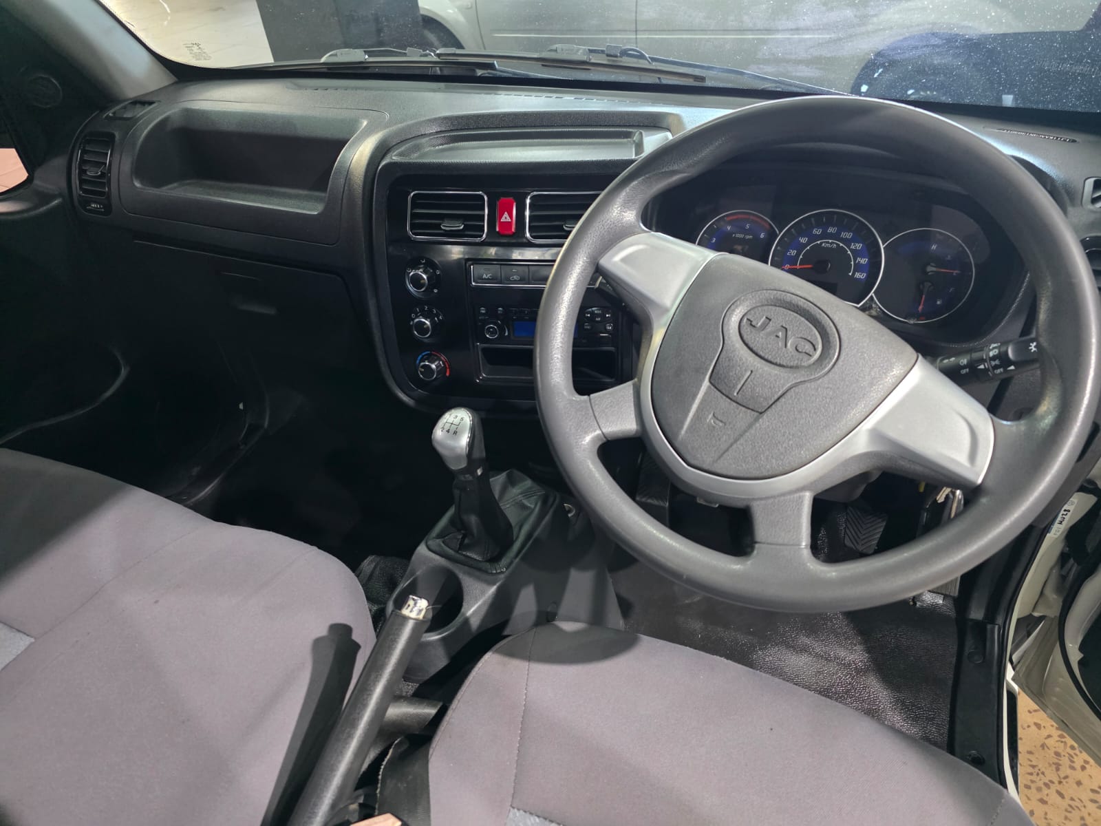 2022 JAC X200 S 2.8 TD 1.5-ton Dropside