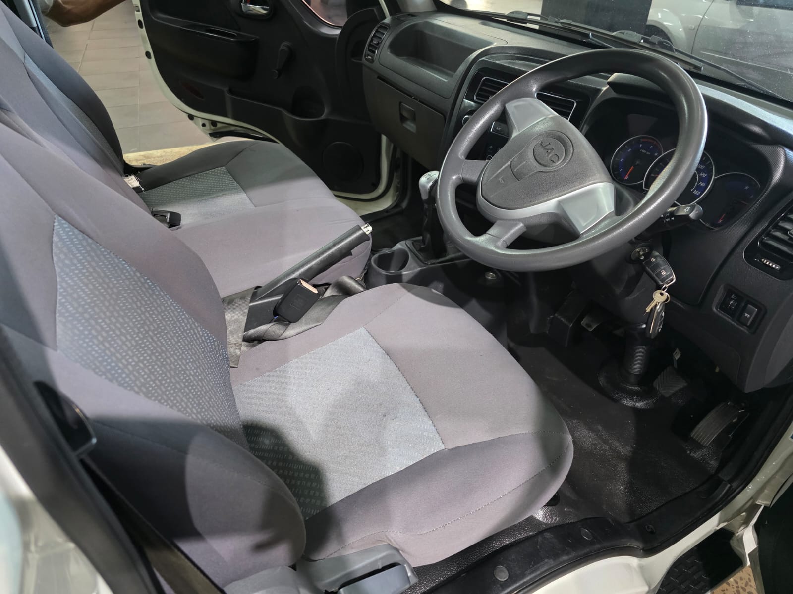 2022 JAC X200 S 2.8 TD 1.5-ton Dropside