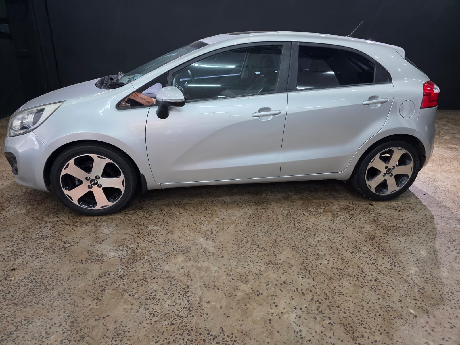 2012 Kia Rio 1.4 Tec 5-dr