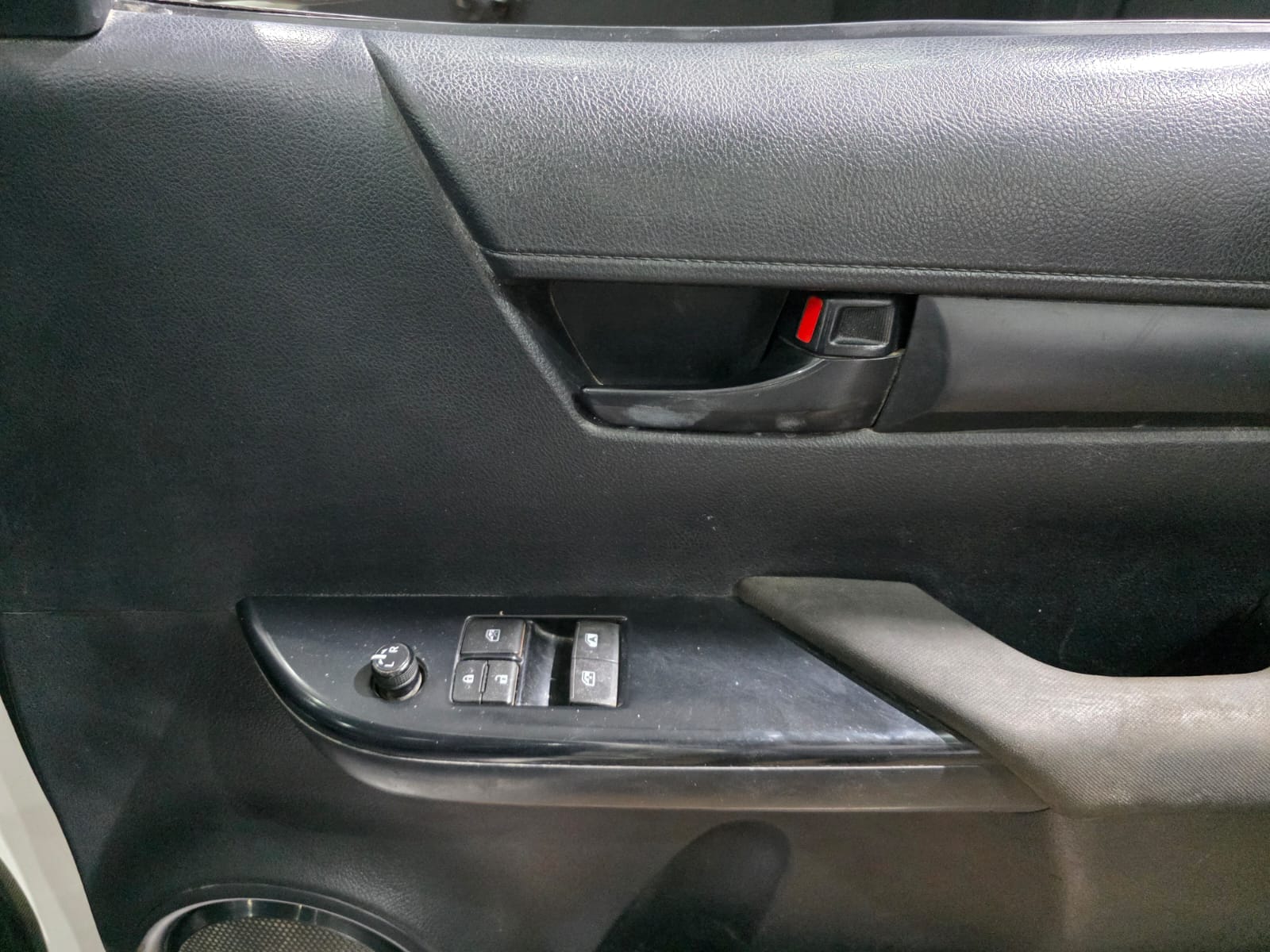 2016 Toyota Hilux 2.4 GD Single-Cab